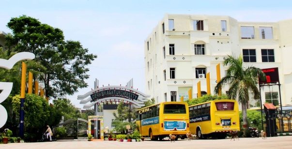 Entrance of Desh Bhagat School of Pharmacy