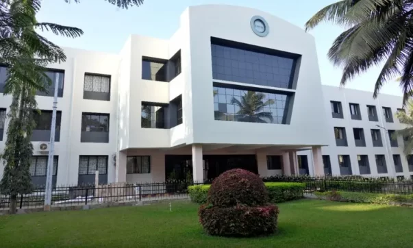 Nitte Meenakshi Institute of Technology