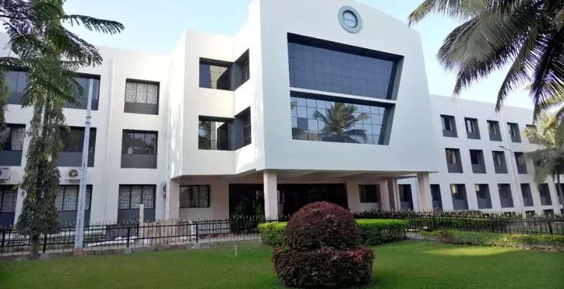 Nitte Meenakshi Institute of Technology