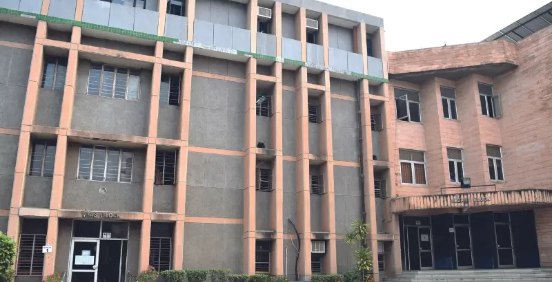 Universal Public School