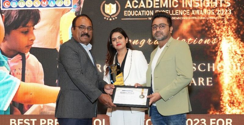 award receiving image of Crossmaze Preschool and Daycare