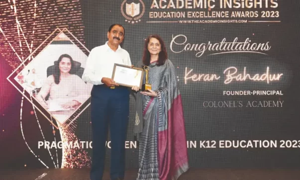 image of keran bahadur receiving the award