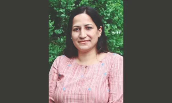 image of nishtha shukla anand receiving award