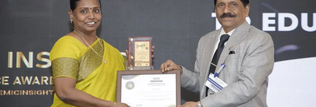 Smt. Silambuselvi, the Vice Principal of KPCVS receiving the award at the Academic Insights Education Excellence Awards & Summit 2024