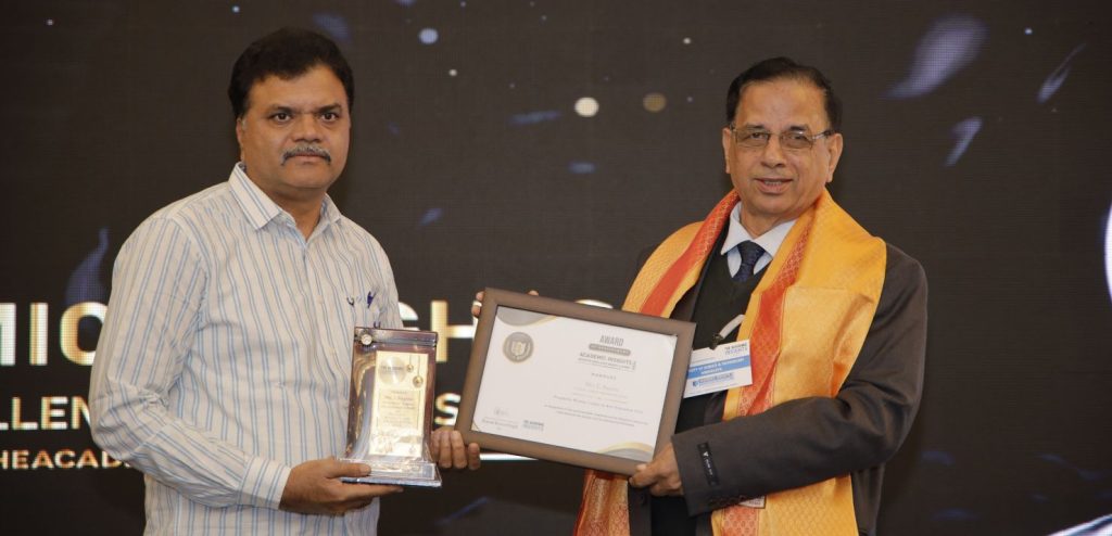 Director of Suguna International School receiving the award on behalf of Ms. L Suguna, at the Academic Insights Education Excellence Awards & Summit 2024
