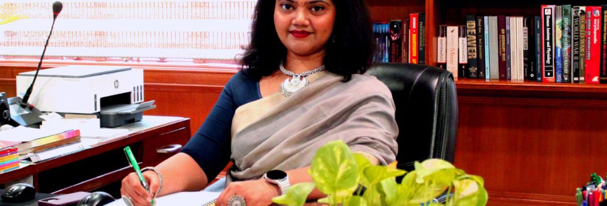 Dr. Marilyn Thomas – Principal of Somerville International School