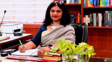 Dr. Marilyn Thomas – Principal of Somerville International School